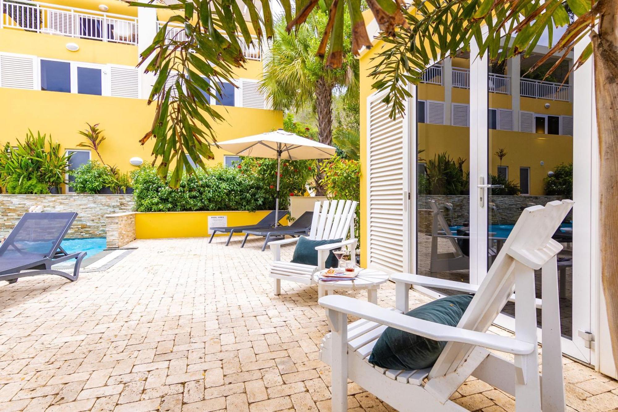 Bayside Boutique Hotel - Blue Bay Golf & Beach Resort Sint Michiel Exterior photo